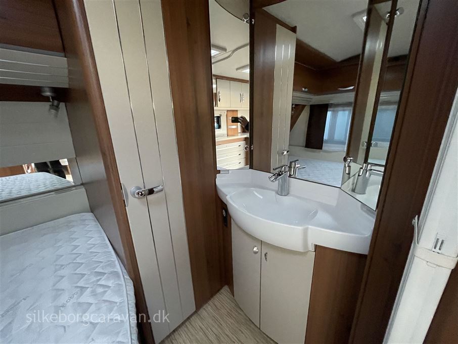 Hobby Premium 560 CFe